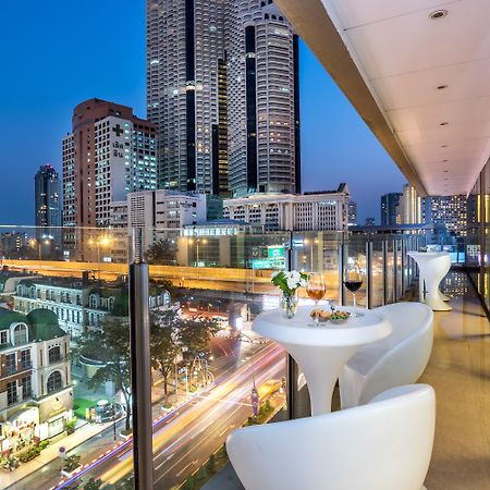 Hilton Garden Inn Bangkok Silom מראה חיצוני תמונה