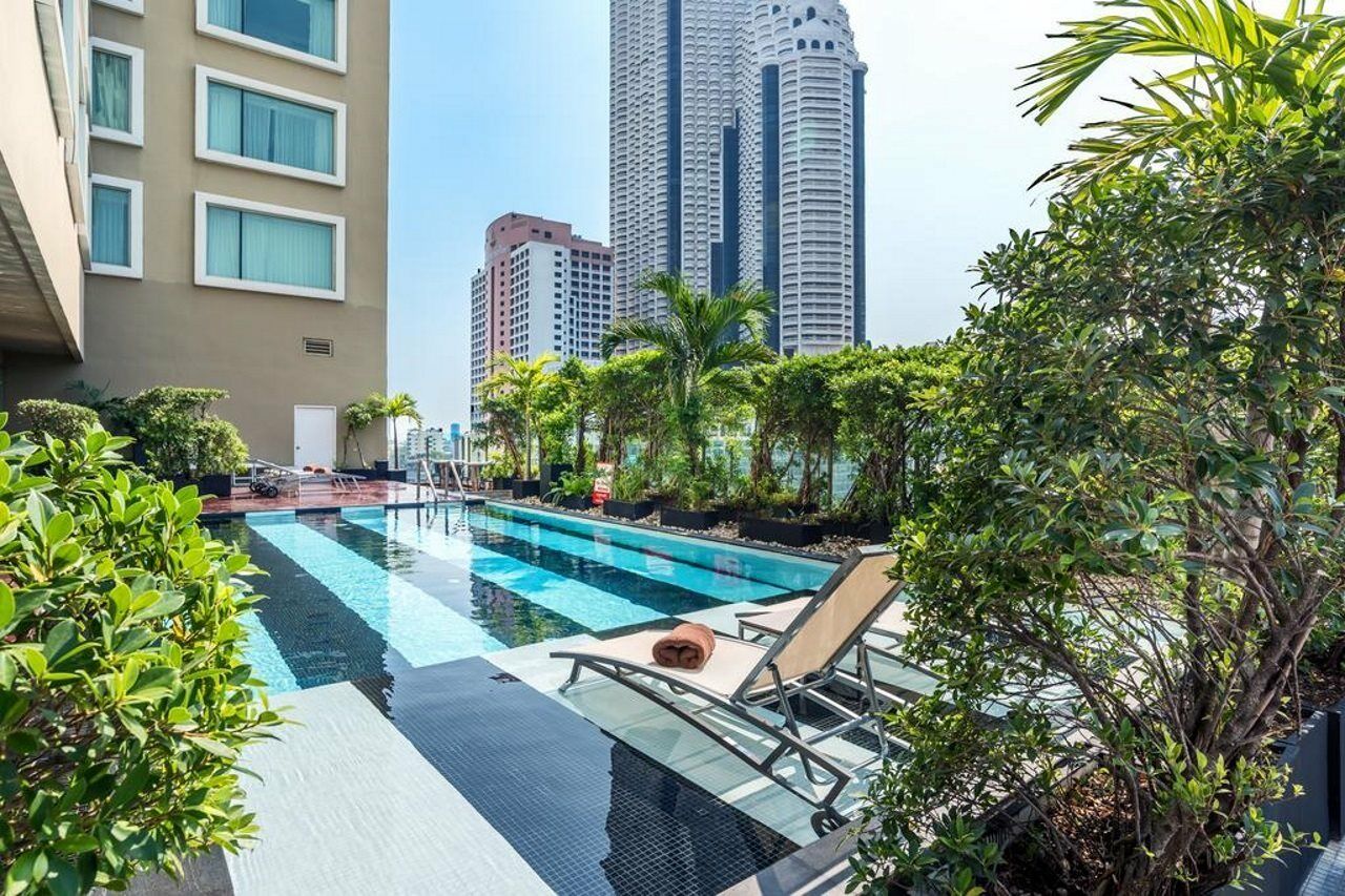 Hilton Garden Inn Bangkok Silom מראה חיצוני תמונה